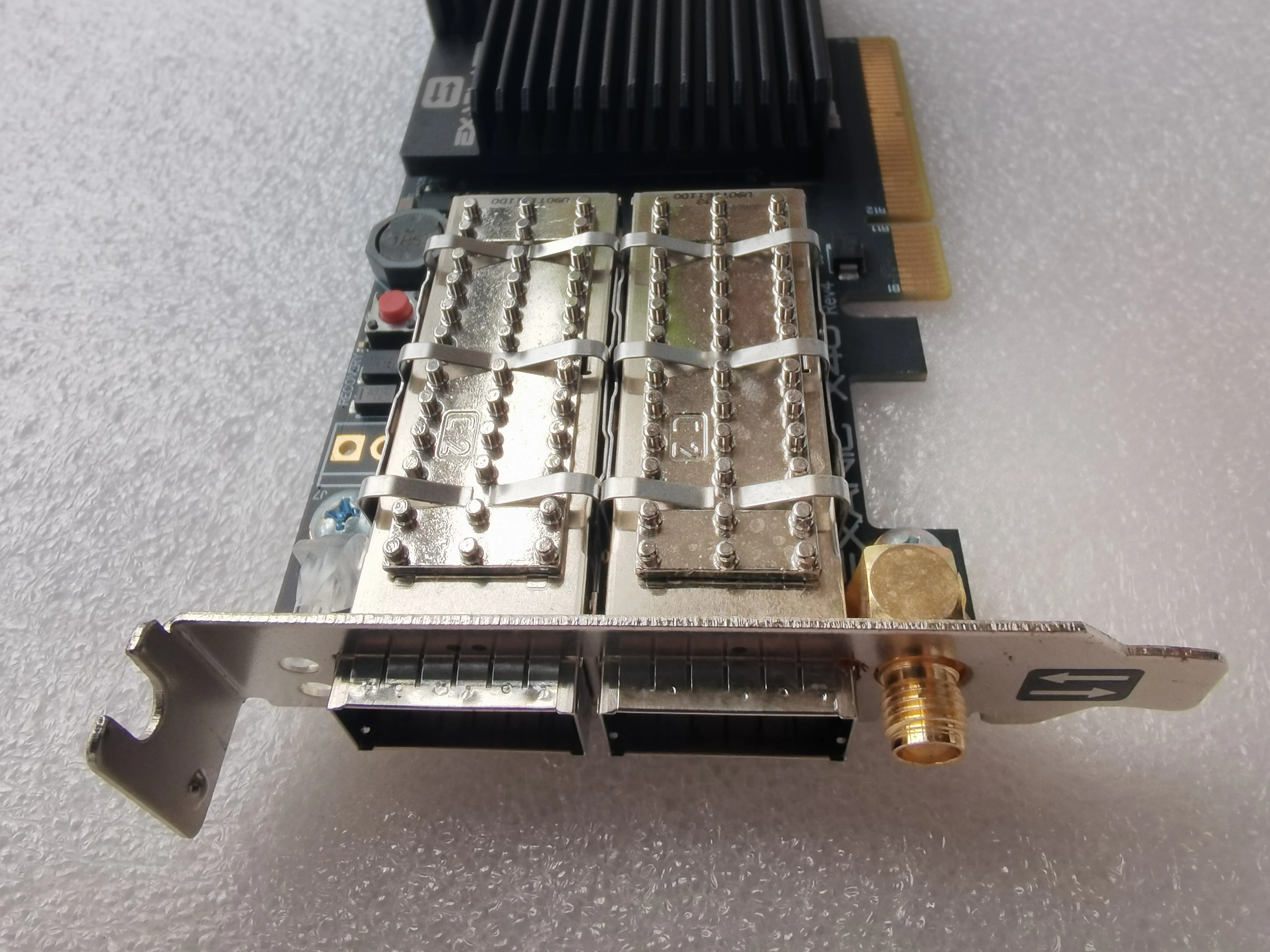 Exablaze ExaNIC X40 Двухпортовый процессор с низкой задержкой 40GbE QSFP + PCI-E 3.0 NIC FPGA SFF5