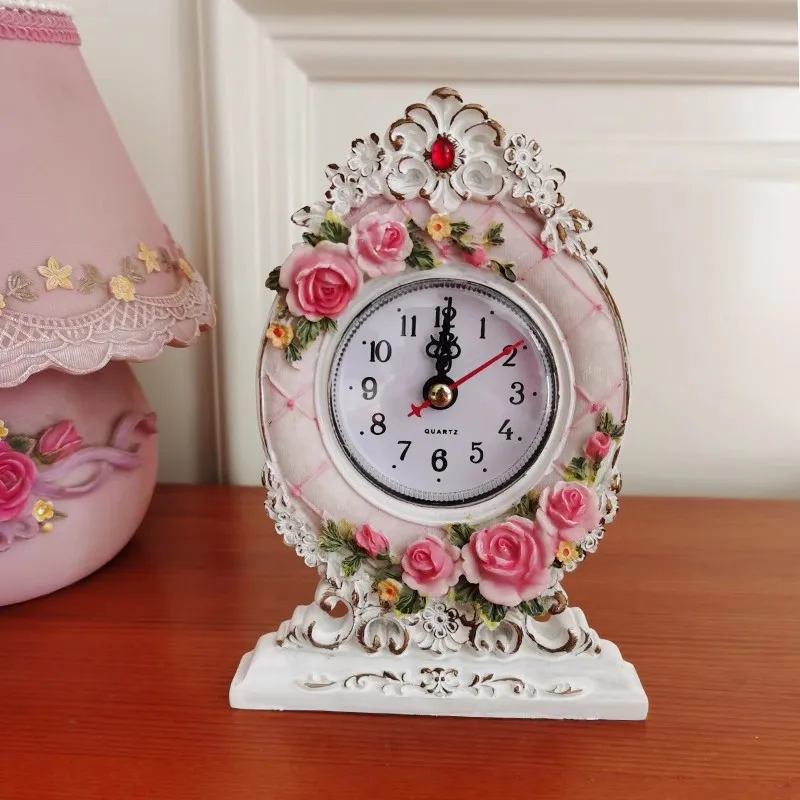 Маленькие настольные часы с ручной росписью в пасторальном стиле из розовой смолы, Маленький будильник1