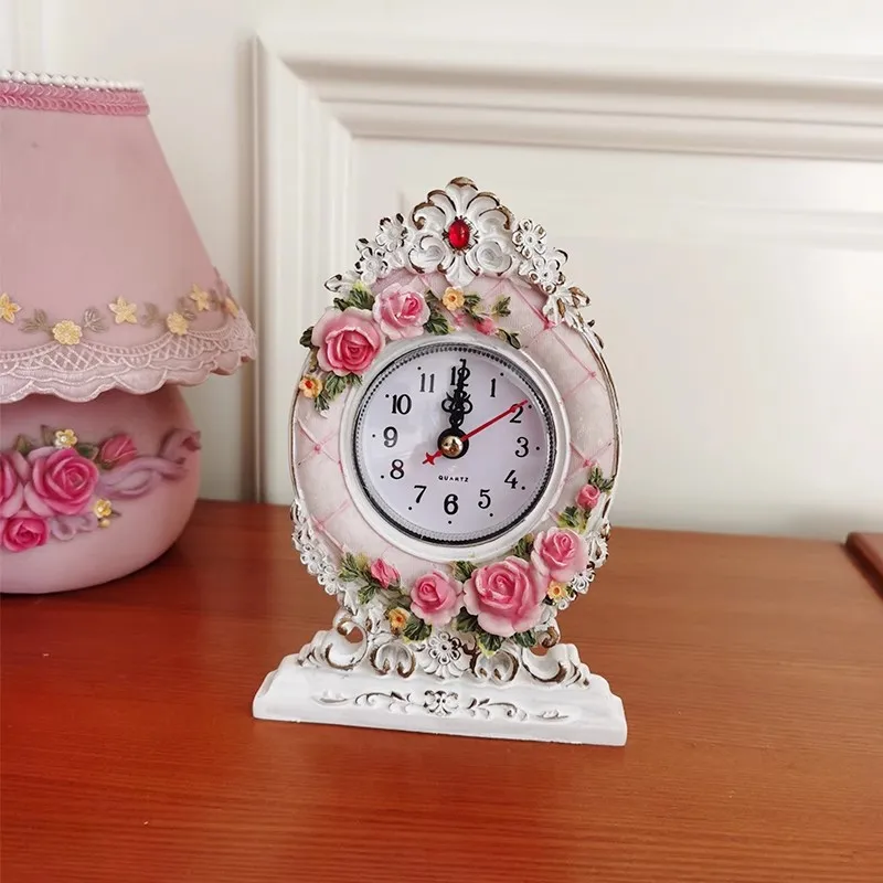 Маленькие настольные часы с ручной росписью в пасторальном стиле из розовой смолы, Маленький будильник3