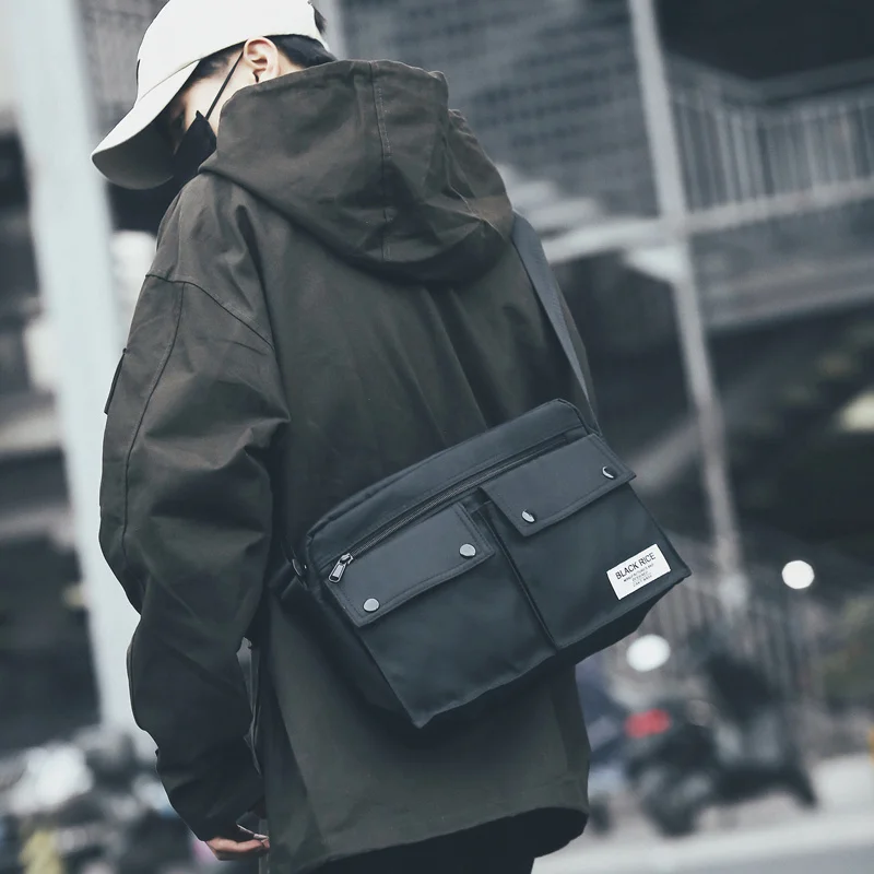 Стильная мужская корейская сумка через плечо, вместимость нескольких карманов, винтажная универсальная дорожная сумка-мессенджер для мужчин1